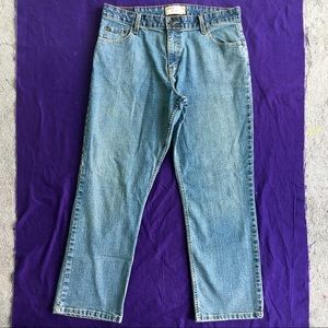 Levi Signature Stretch Mid Rise Straight Leg Jeans